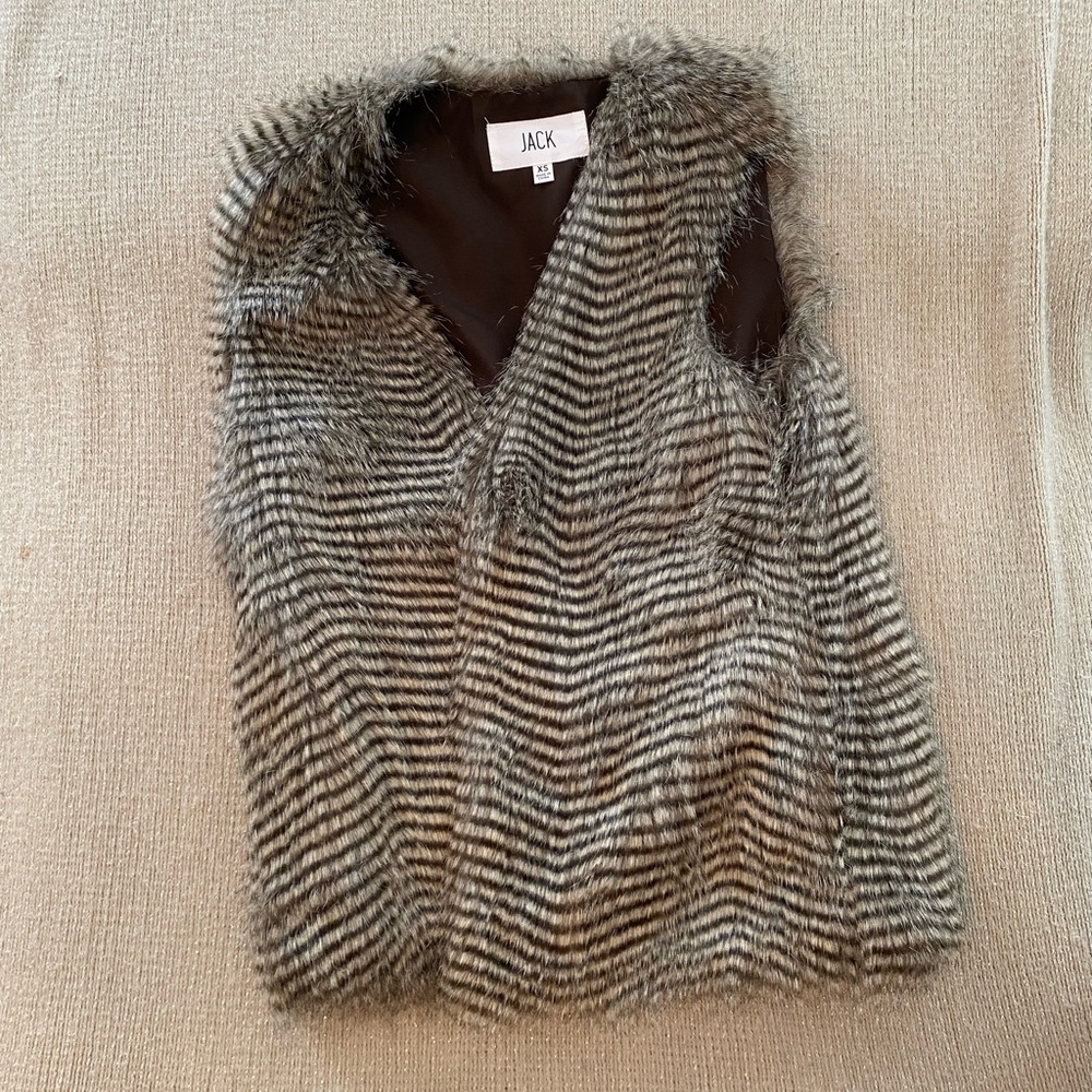 Jack by BB Dakota faux fur vest size XS